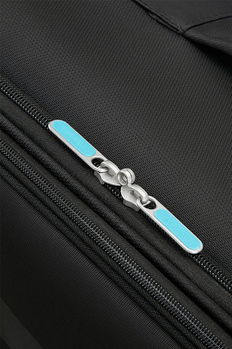 Walizka American Tourister HEROLITE 67 cm na 4 kołach Granatowa, zdjęcie 9